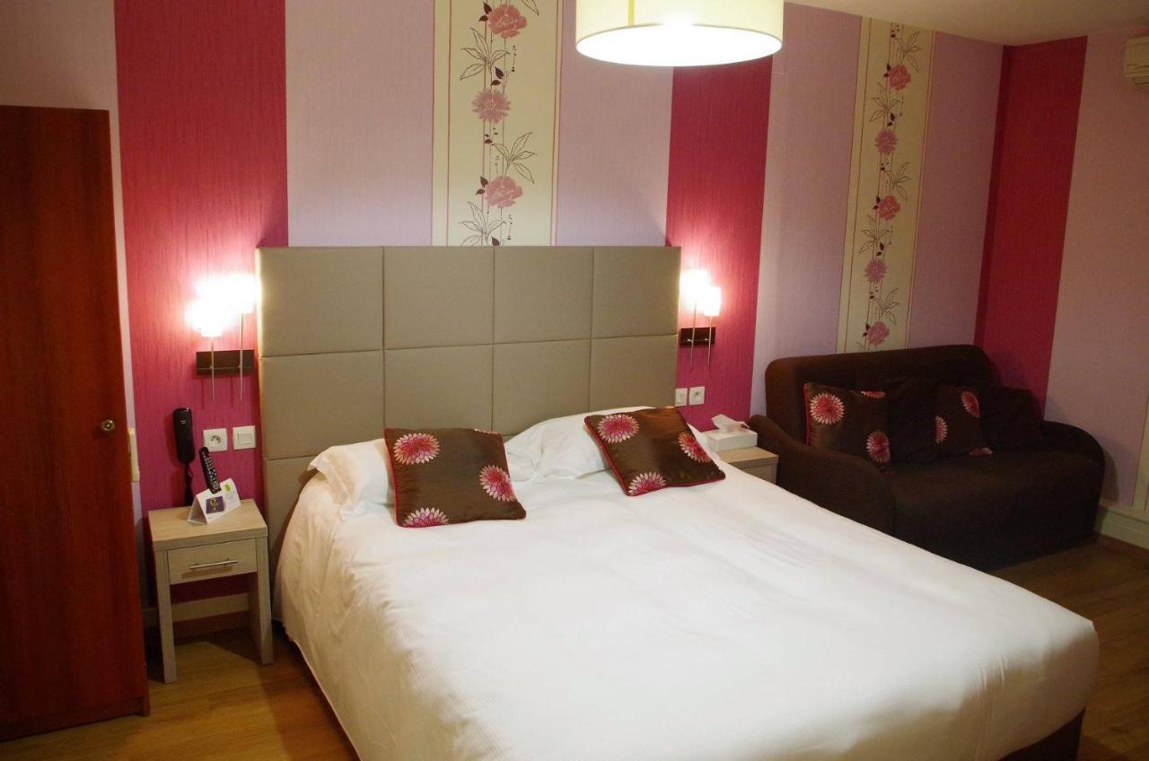 Logis Hotel Les Platanes Reyssouze Экстерьер фото